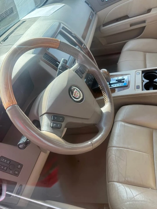 2006 Cadillac STS - Image 6 of 7