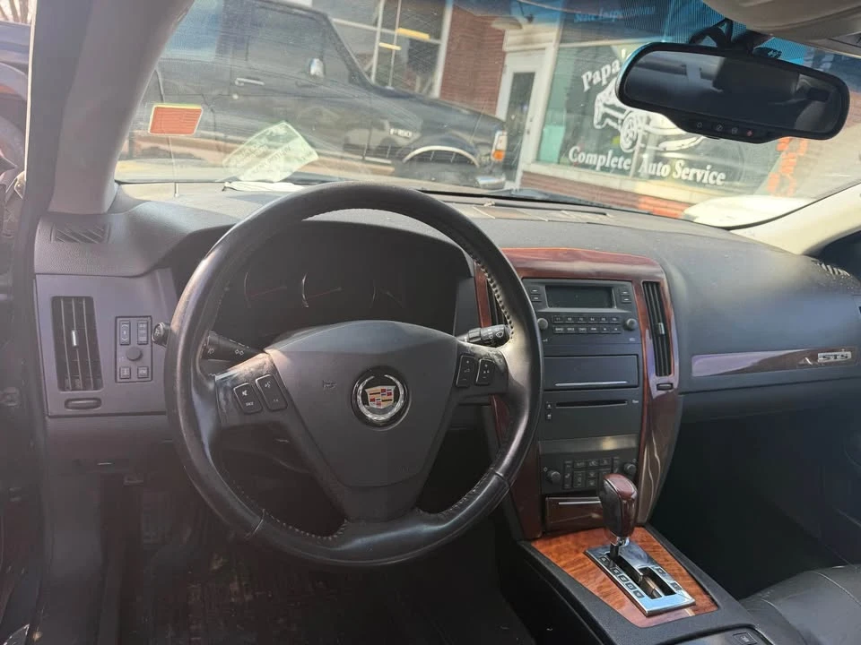 2006 Cadillac STS - Image 8 of 12