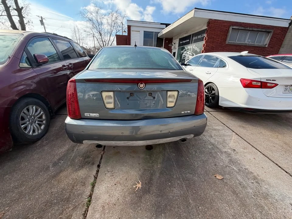 2006 Cadillac STS - Image 9 of 12
