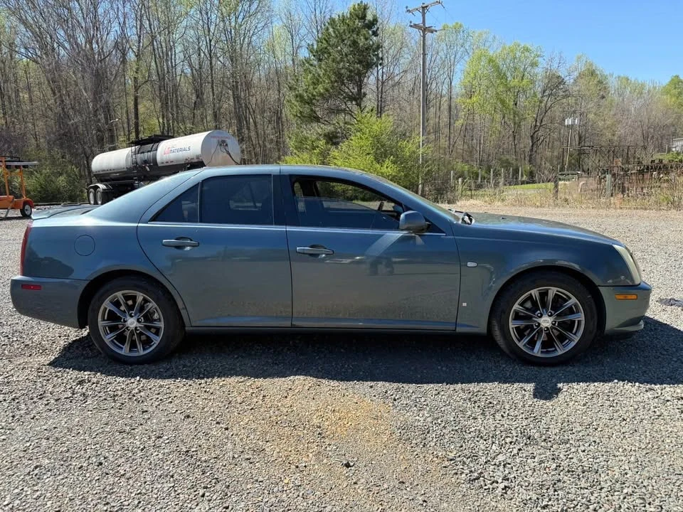 2006 Cadillac STS - Image 2 of 12