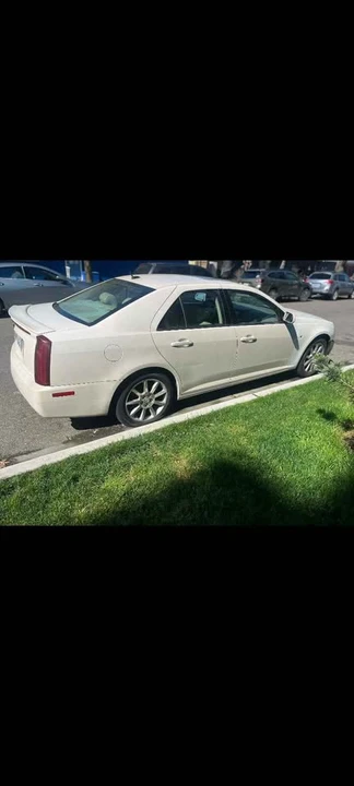 2006 Cadillac STS - Image 2 of 9