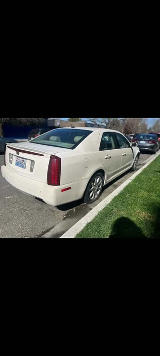 2006 Cadillac STS - Image 2 of 6