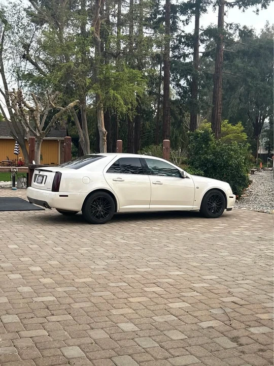 2006 Cadillac STS - Image 7 of 10