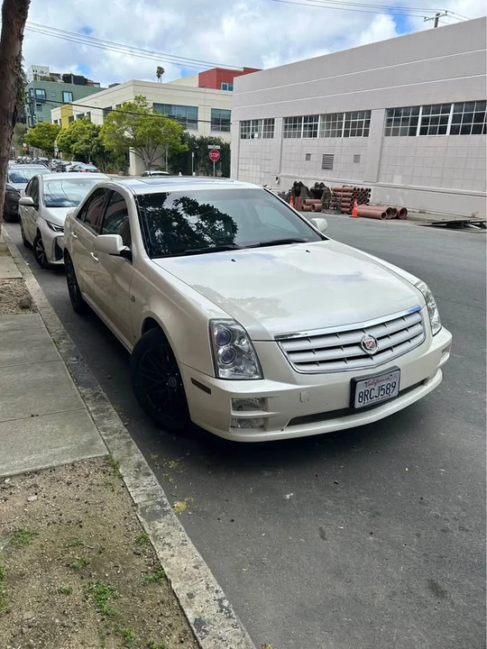 2006 Cadillac STS - Image 6 of 10