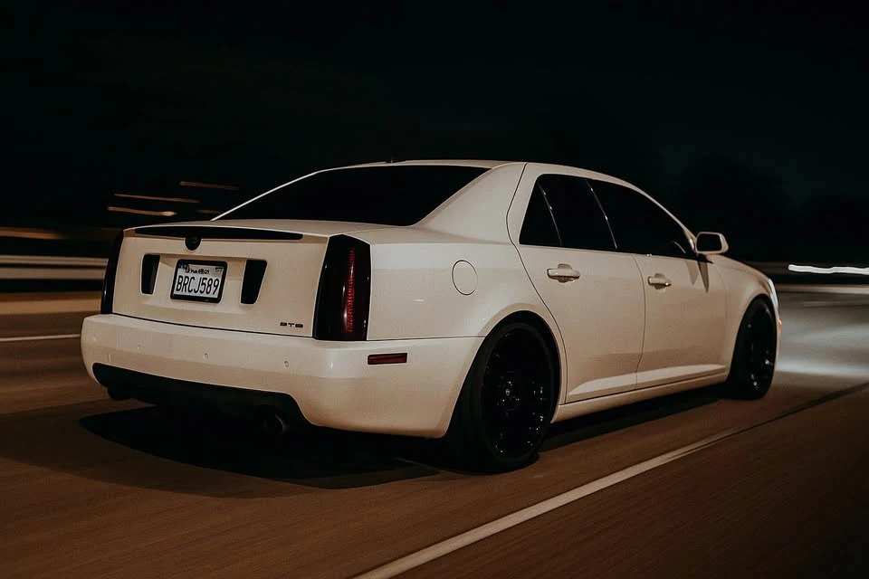 2006 Cadillac STS - Image 3 of 10