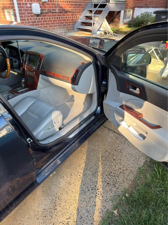 2006 Cadillac STS - Image 6 of 10