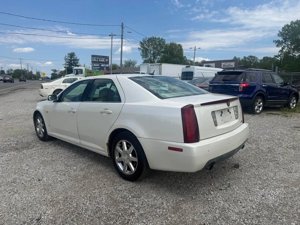 2006 Cadillac STS - Image 10 of 11
