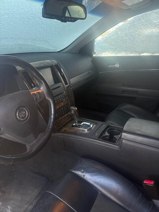 2006 Cadillac STS-V - Image 5 of 8