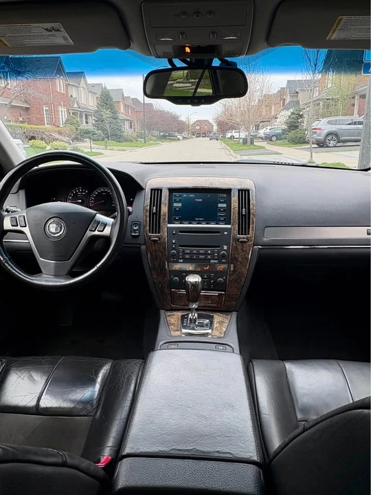 2006 Cadillac STS-V - Image 9 of 12