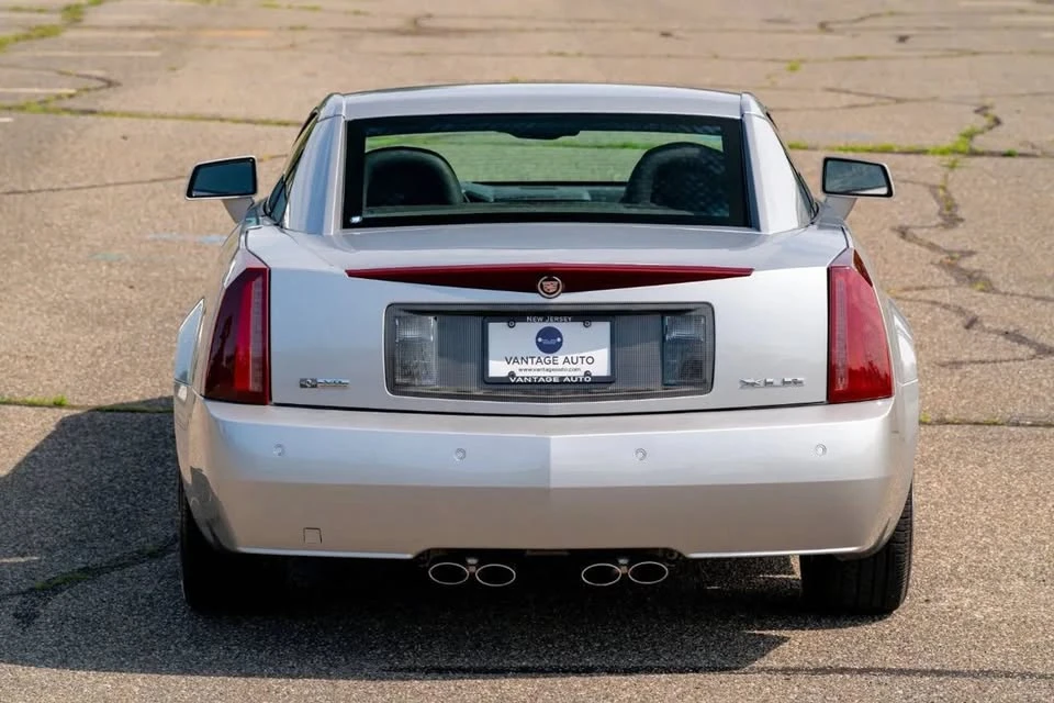 2006 Cadillac XLR - Image 10 of 20