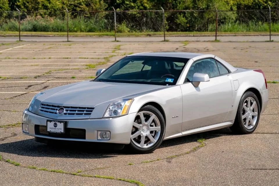 2006 Cadillac XLR - Image 3 of 20