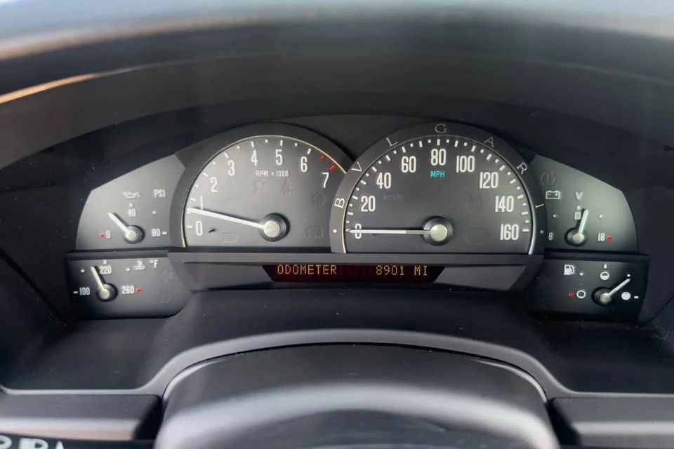 2006 Cadillac XLR - Image 12 of 20