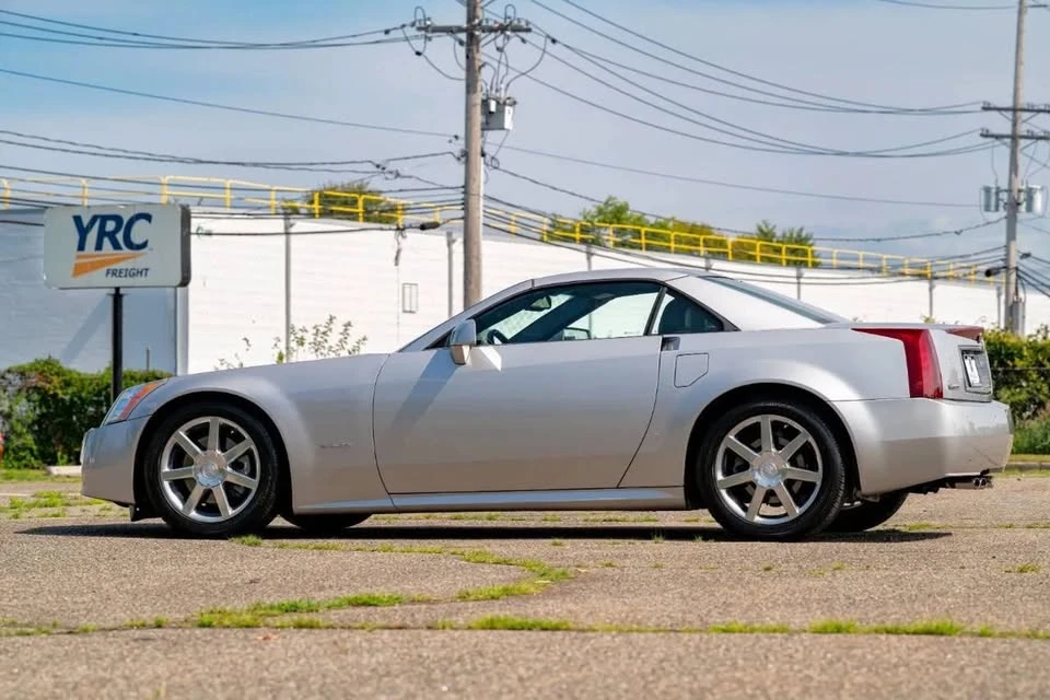 2006 Cadillac XLR - Image 5 of 20