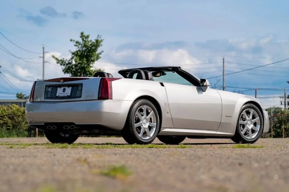 2006 Cadillac XLR - Image 9 of 20