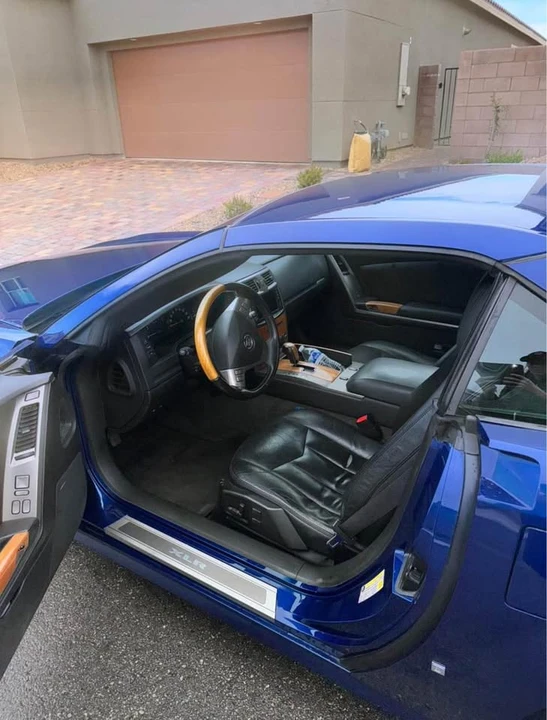 2006 Cadillac XLR - Image 9 of 11