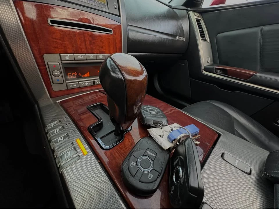 2006 Cadillac XLR - Image 19 of 20