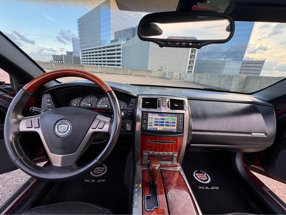 2006 Cadillac XLR - Image 14 of 20