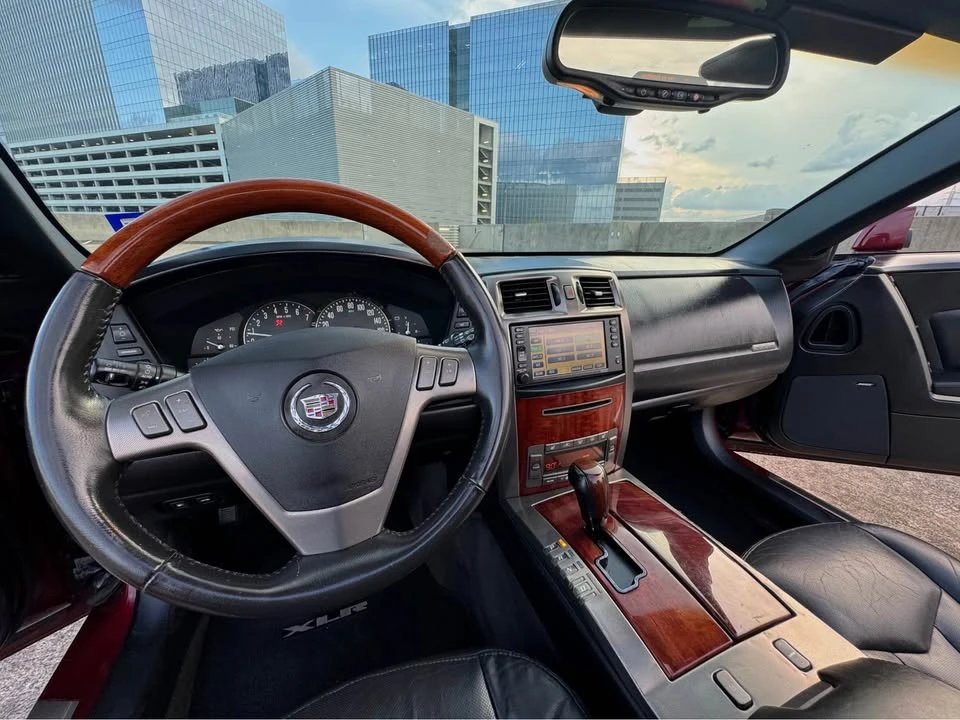 2006 Cadillac XLR - Image 16 of 20