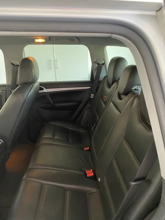 2006 Porsche 955/957 Cayenne S - Image 6 of 17