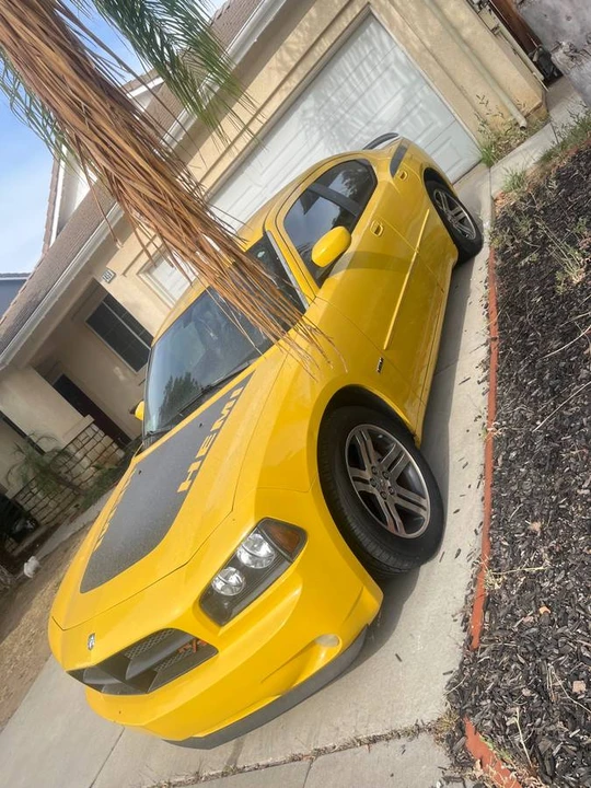 2006 Dodge Charger 6th Gen - Image 2 of 4