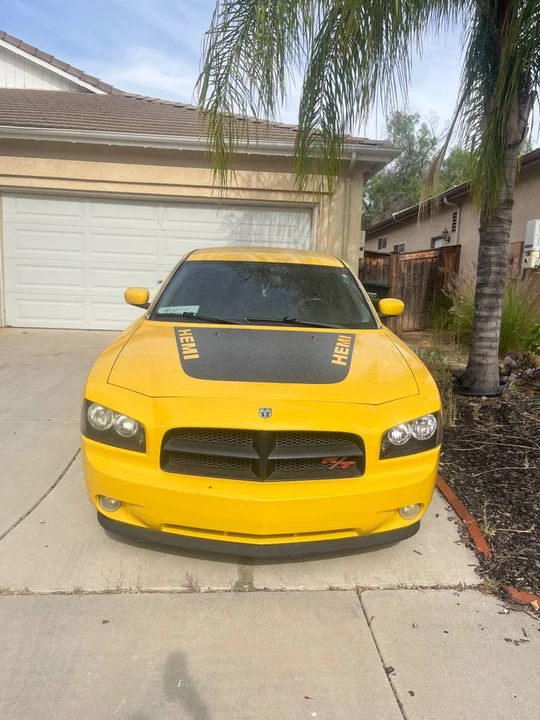 2006 Dodge Charger 6th Gen - Image 4 of 4