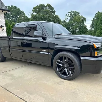 2006 Chevrolet Silverado 1500 SS
