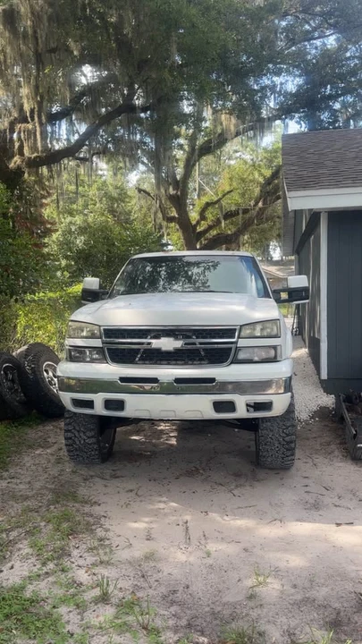 2006 Chevrolet Silverado 1st Gen - Image 2 of 3