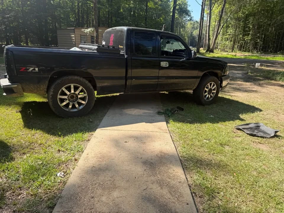 2006 Chevrolet Silverado 1st Gen - Image 2 of 13