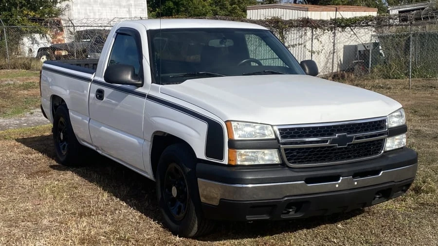 2006 Chevrolet Silverado 1st Gen - Image 3 of 14