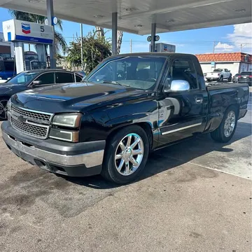 2006 Chevrolet Silverado 1500 Regular Cab Short Bed