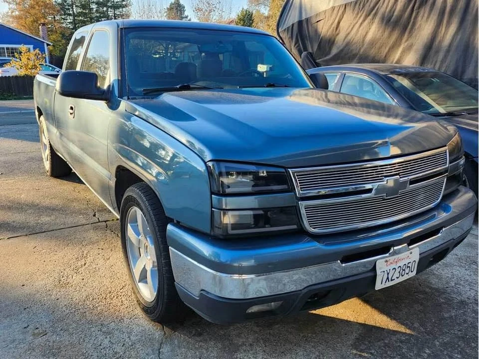 2006 Chevrolet Silverado 1st Gen - Image 2 of 11