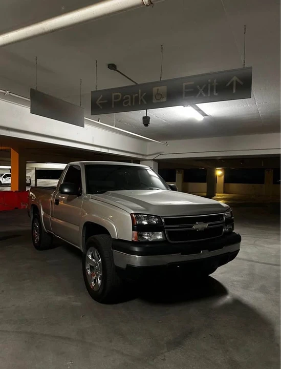 2006 Chevrolet Silverado 1st Gen - Image 3 of 12