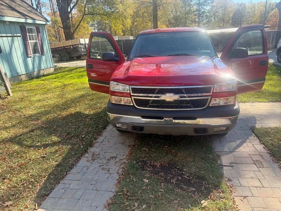 2006 Chevrolet Silverado 1st Gen - Image 2 of 11