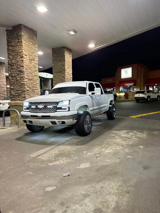 2006 Chevrolet Silverado 1st Gen - Image 18 of 19