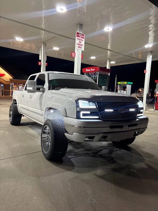 2006 Chevrolet Silverado 1st Gen - Image 8 of 19