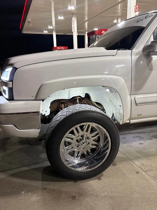 2006 Chevrolet Silverado 1st Gen - Image 5 of 19