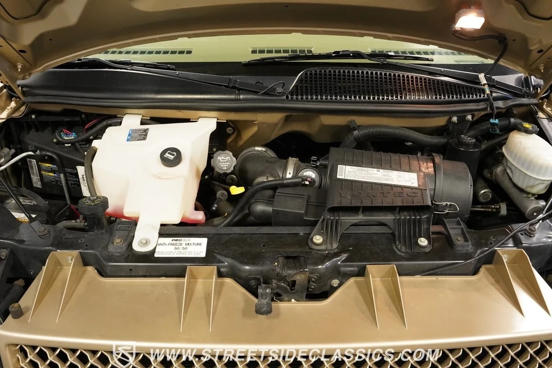 2006 Chevrolet Express - Image 4 of 12