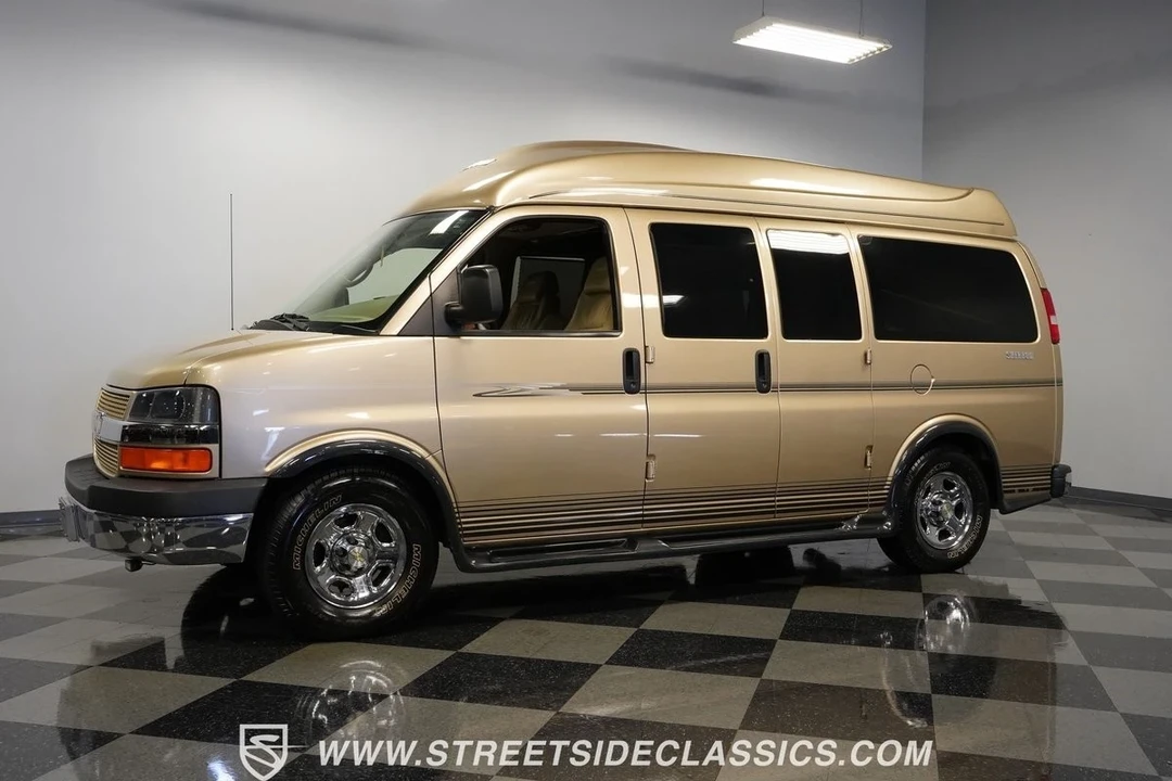 2006 Chevrolet Express - Image 7 of 12