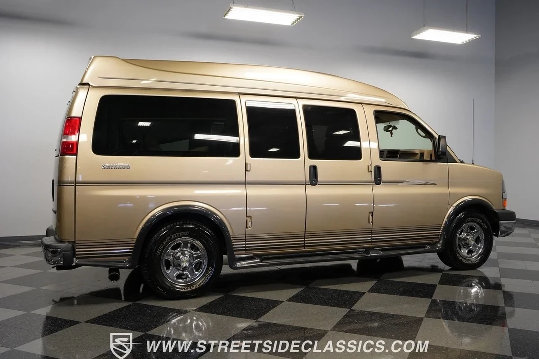 2006 Chevrolet Express - Image 14 of 21