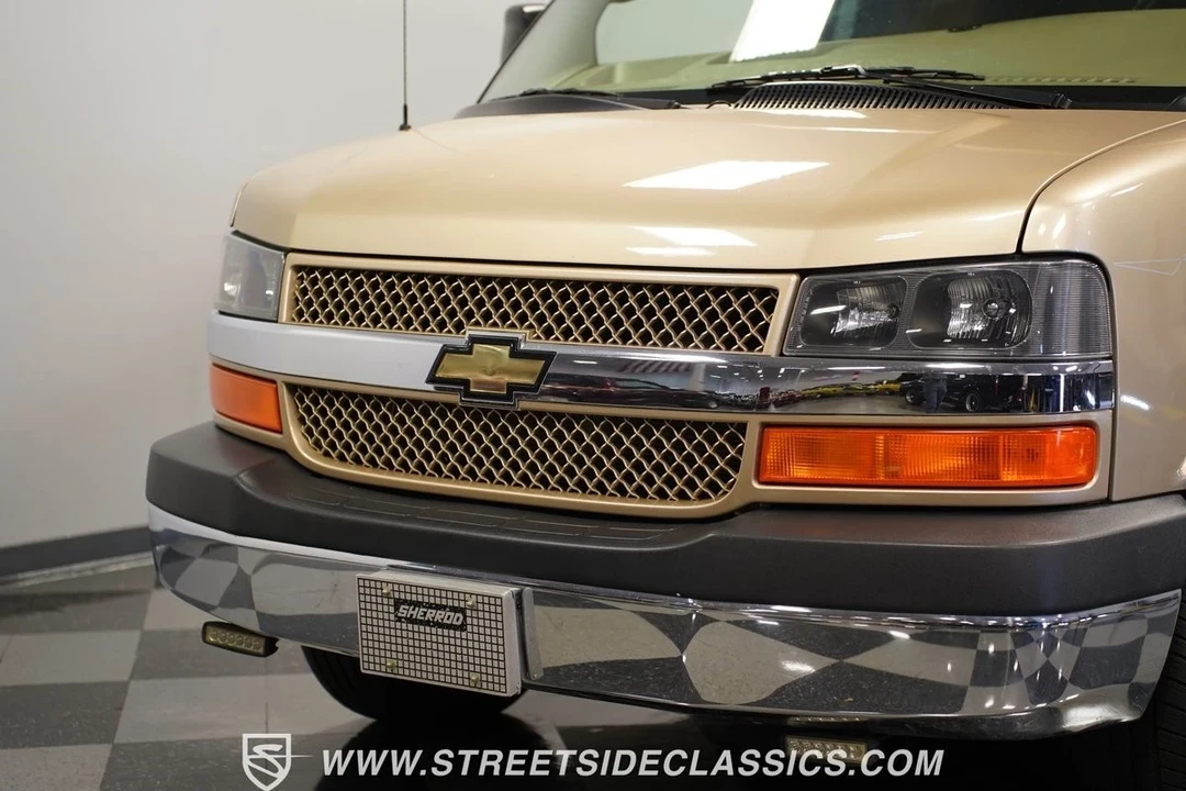 2006 Chevrolet Express - Image 20 of 21