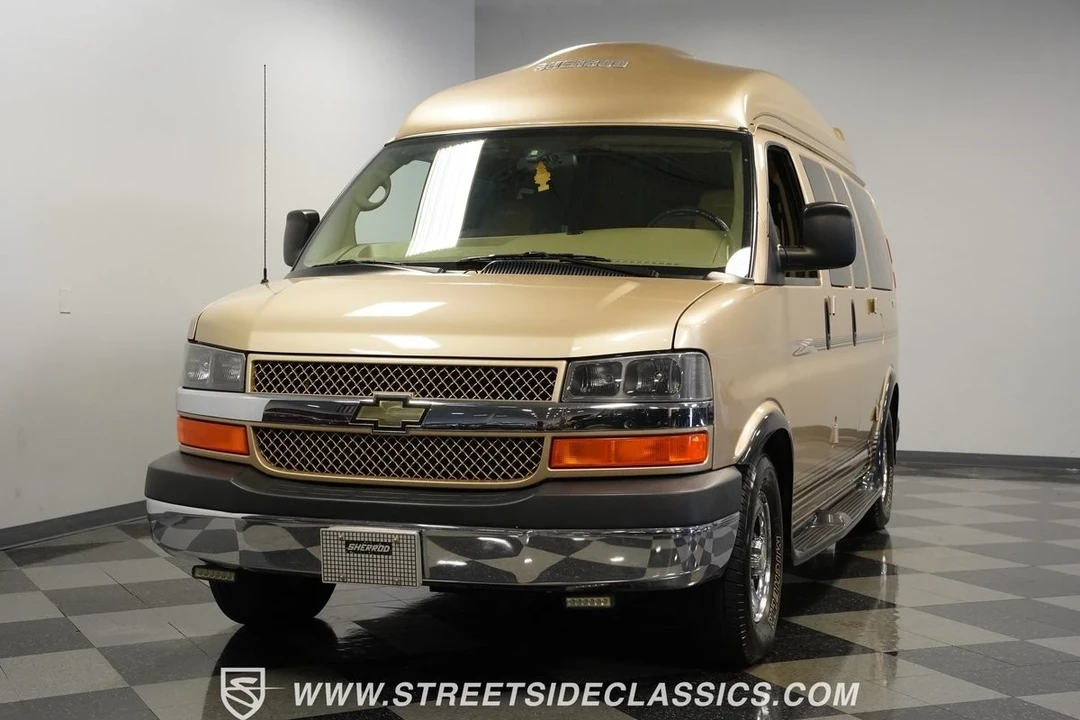 2006 Chevrolet Express - Image 19 of 21