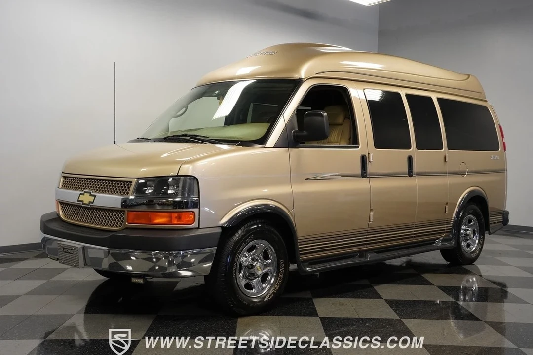 2006 Chevrolet Express - Image 6 of 12