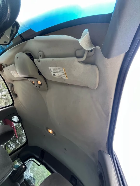 2006 Chevrolet Avalanche - Image 13 of 15