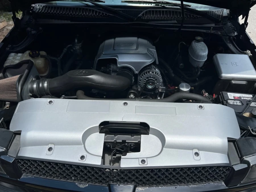 2006 Chevrolet Avalanche - Image 9 of 9