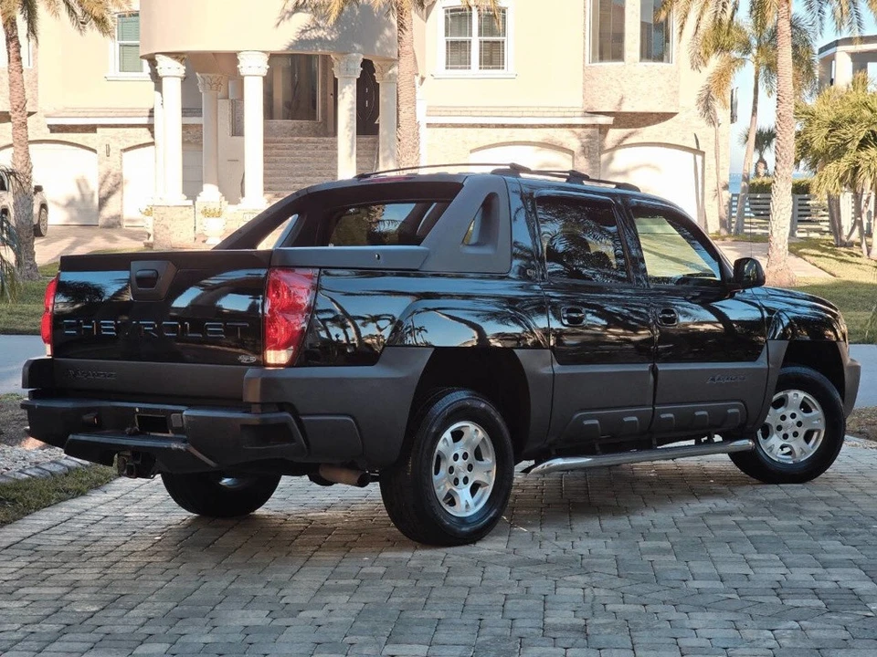 2006 Chevrolet Avalanche - Image 5 of 21