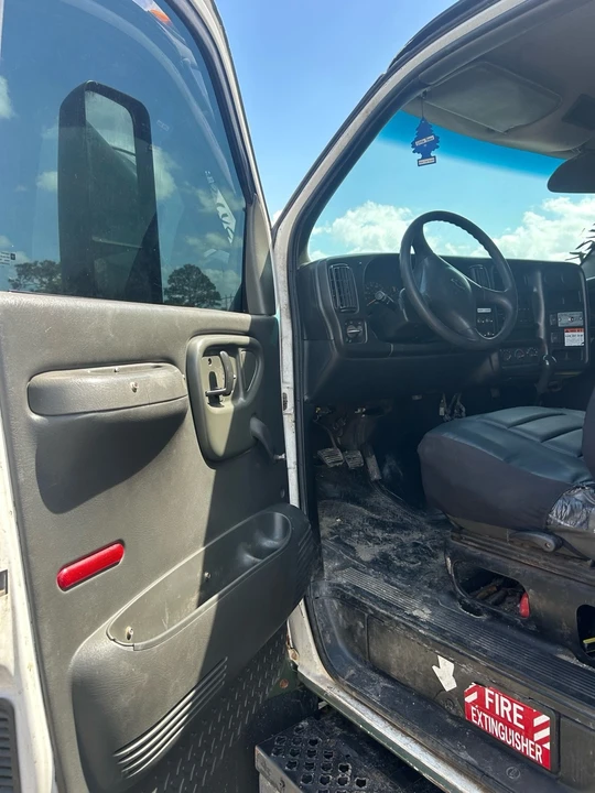 2006 Chevrolet Kodiak - Image 12 of 17