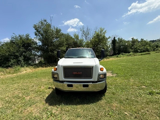 2006 Chevrolet Kodiak - Image 6 of 10