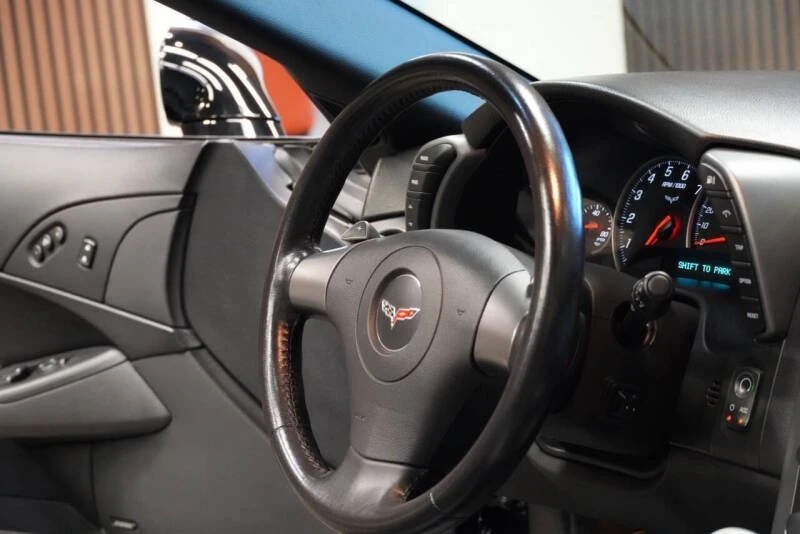 2006 Chevrolet Corvette C6 - Image 13 of 20