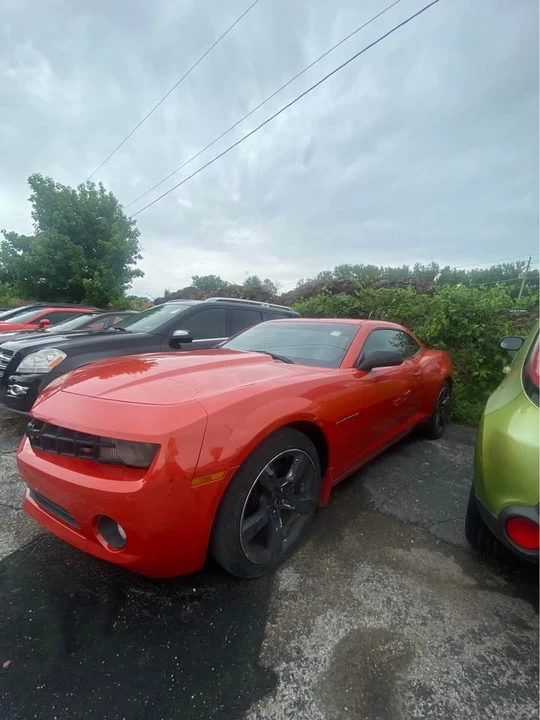 2006 Chevrolet Camaro - Image 2 of 3