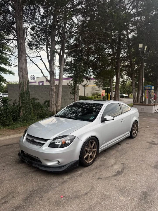 2006 Chevrolet Cobalt 1st Gen - Image 2 of 11